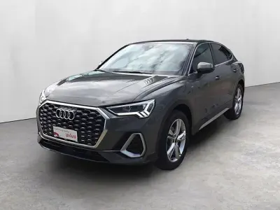 Usata Audi Q3 Sportback S-Line 150 CV (110 kW) 2024 Grigio chronos metallizzato SUV