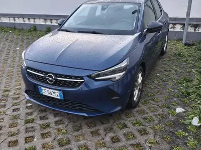 Usata Opel Corsa Elegance 101 CV (74 kW) 2021 Utilitaria