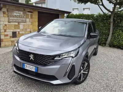 Usata Peugeot 3008 Allure 181 CV (133 kW) 2022 Other SUV