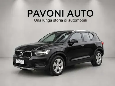 Usata Volvo XC40 Momentum 129 CV (94 kW) 2021 Nero SUV
