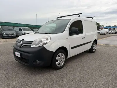 Usata Renault Kangoo 95 CV (69 kW) 2021 Bianco Monovolume