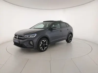 Usado VW Taigo R-line 116 HP (85 kW) 2025 Cinzento SUV