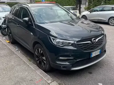 Usata Opel Grandland X 131 CV (96 kW) 2020 Bluazzurro SUV