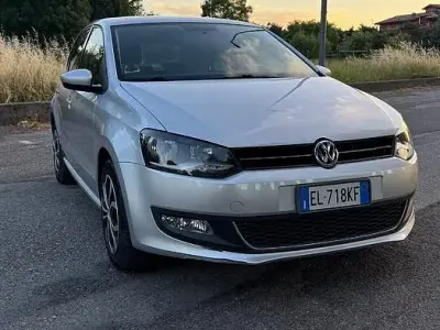 Usata VW Polo 85 CV (62 kW) 2012 Grigio Utilitaria