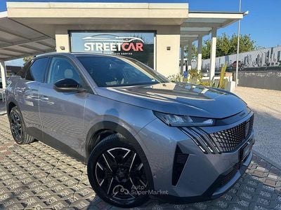 Usata Peugeot 3008 Allure 136 CV (100 kW) 2025 Argento SUV
