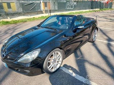 Begagnad Mercedes SLK200 184 HK (135 kW) 2008 Svart Cab