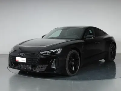 Nuova Audi e-tron GT quattro Ambiente 430 kW (585 CV) 2025 Nero mythos metallizzato Berlina