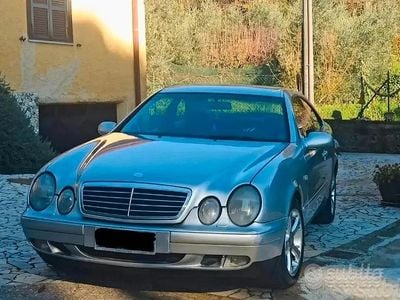 Usata Mercedes CLK200 1999 Grigio Coupé