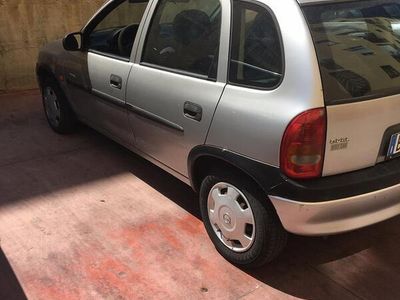 usata Opel Corsa 2000