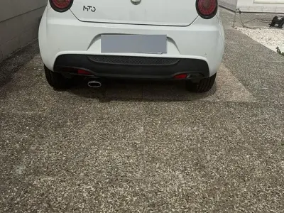 Usata Alfa Romeo MiTo 90 CV (66 kW) 2009 Bianco Utilitaria