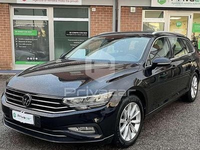Usata VW Passat Business 122 CV (89 kW) 2021 Nero Station wagon