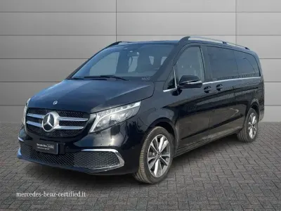 Usata Mercedes V250 Premium 190 CV (139 kW) 2023 Nero Monovolume