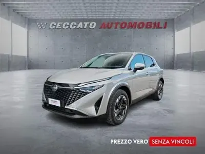 Usata Nissan Qashqai N-Connecta 158 CV (116 kW) 2025 Grigio SUV