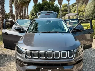 Usata Jeep Compass Longitude 131 CV (96 kW) 2021 Grigio SUV