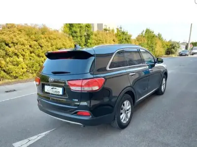 Begagnad Kia Sorento 200 HK (147 kW) 2016 Svart SUV