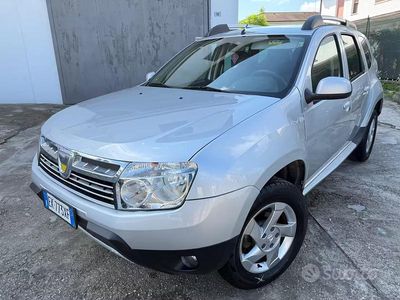 Usata Dacia Duster 102 CV (75 kW) 2012 Grigio SUV
