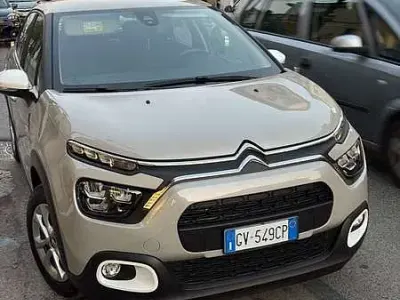 Usata Citroën C3 PureTech 83 CV (61 kW) 2024 Beige Berlina