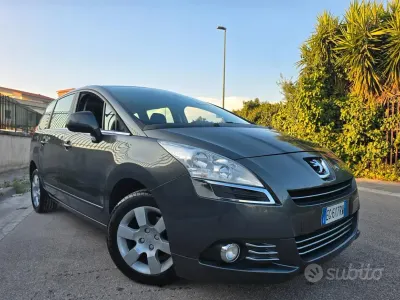 Usata Peugeot 5008