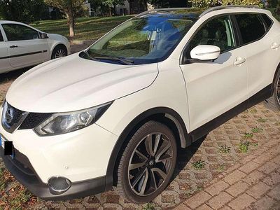 Bianco Usata 2015 Nissan Qashqai Tekna SUV | 7600 € (Molto cara)