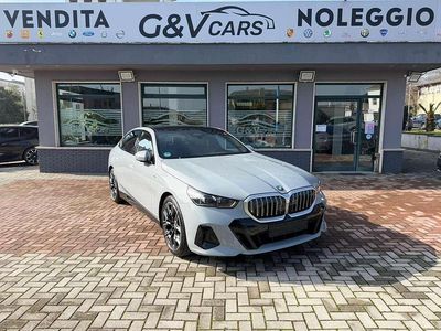 Usata BMW 540 M Sport 303 CV (222 kW) 2025 Grigio Berlina