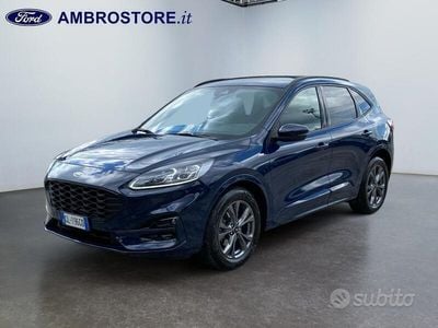 Usata Ford Kuga ST-Line X 190 CV (139 kW) 2022 Blu blazer SUV
