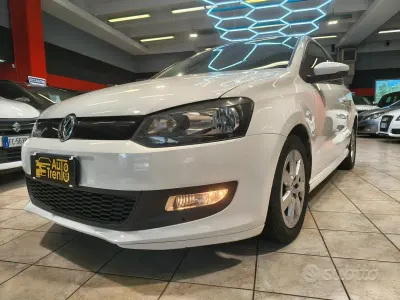 Usata VW Polo Comfortline 75 CV (55 kW) 2012 Bianco Berlina