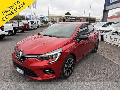 Usata Renault Clio V Intens 91 CV (66 kW) 2023 Rosso Berlina