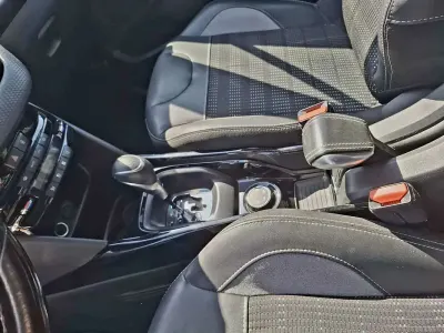 Usata Peugeot 2008 Allure 120 CV (88 kW) 2019 SUV