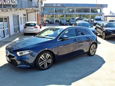 Usata Mercedes A140 150 CV (110 kW) 2021 Blu Berlina