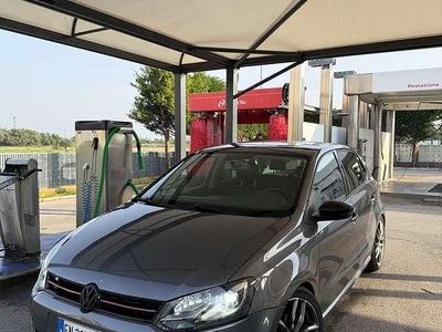 Usata VW Polo Highline 90 CV (66 kW) 2013 Grigio Utilitaria