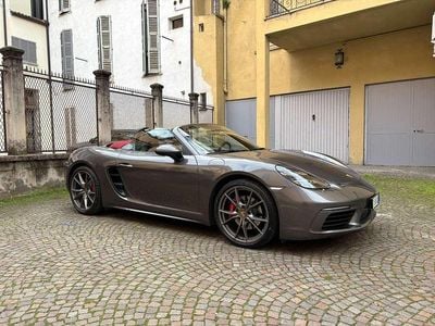 Porsche 718 Boxster