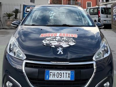 Usata Peugeot 208 75 CV (55 kW) 2017 Grigio Utilitaria