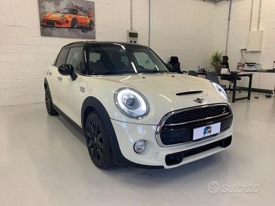 Usata Mini Cooper S Hype 192 CV (141 kW) 2017 Beige Utilitaria