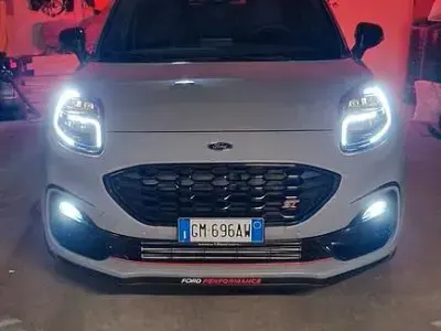 Usata Ford Puma ST 200 CV (147 kW) 2023 Grigio SUV