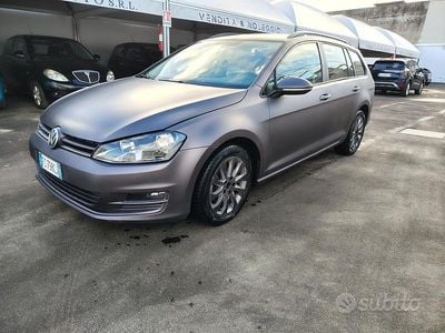 Usata VW Golf VII Executive 110 CV (80 kW) 2016 Grigio Station wagon