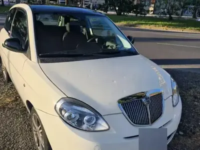 Usata Lancia Ypsilon