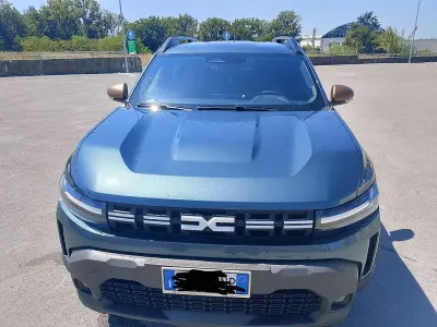 Usata Dacia Duster Extreme 101 CV (74 kW) 2024 Verde SUV