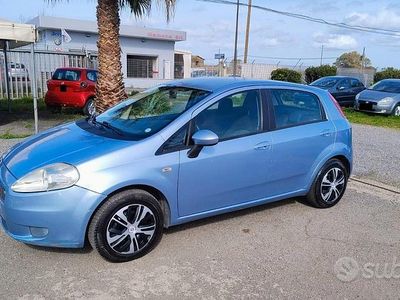 Usata Fiat Grande Punto 95 CV (69 kW) 2008 Blu Utilitaria
