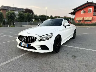 Usata Mercedes C180 156 CV (114 kW) 2019 Cabrio
