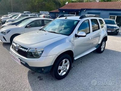 Usata Dacia Duster 110 CV (80 kW) 2010 Grigio SUV