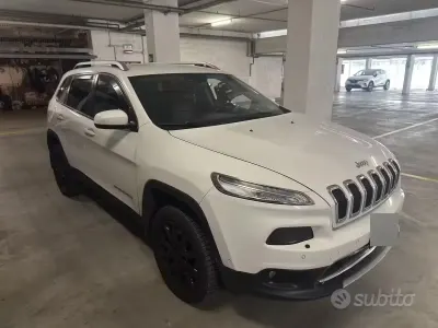 Usata Jeep Cherokee 170 CV (125 kW) 2014 Bianco SUV