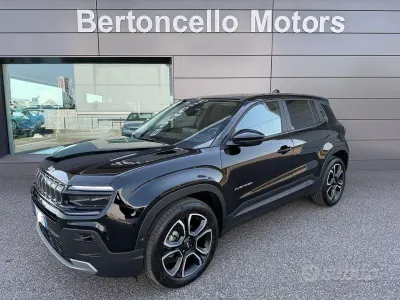 Usata Jeep Avenger Summit 101 CV (74 kW) 2023 Nero SUV