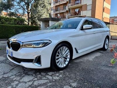 Usata BMW 530 Luxury Line 249 CV (183 kW) 2021 Perlato Station wagon