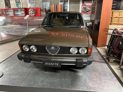 Occasion Alfa Romeo Alfa 6 158 ch (116 kW) 1980 Marron Berline