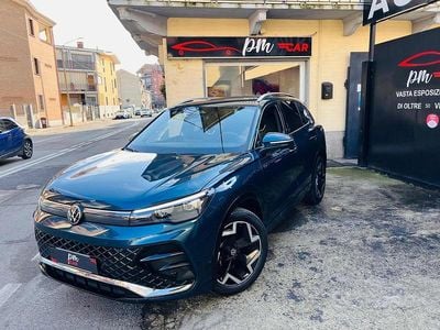 Usata VW Tiguan R-line Plus 150 CV (110 kW) 2025 Verde SUV