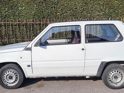 Usata Fiat Panda Young 39 CV (28 kW) 2000 Bianco Berlina
