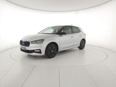 Usata Skoda Fabia 95 CV (69 kW) 2025 Argento brillante metallizzato nero tulipano perlato Utilitaria