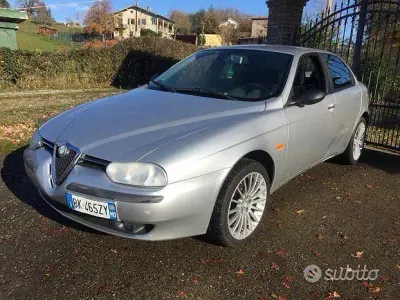 Usata Alfa Romeo 156 Progression 144 CV (105 kW) 2000 Grigio Berlina
