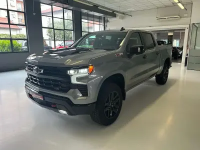 Nuova Chevrolet Silverado LT 420 CV (308 kW) 2026 Grigio SUV