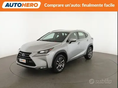 Usata Lexus NX300h 155 CV (114 kW) 2017 Grigio SUV